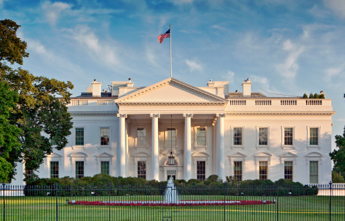 George Washington chưa bao giờ sống ở Nhà Trắng. Mặc dù Nhà Trắng nổi tiếng là nơi ở chính thức của Tổng thống Mỹ, nhưng nó chỉ được xây dựng sau nhiệm kỳ tổng thống của George Washington, vì vậy ông chưa bao giờ sống ở đó. Ảnh: Getty.