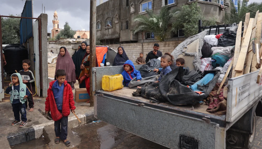 Canh nguoi dan Palestine un un so tan khoi thanh pho Rafah-Hinh-2