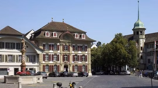 Dam dao kinh hoang o Thuy Si, nhieu nguoi bi thuong