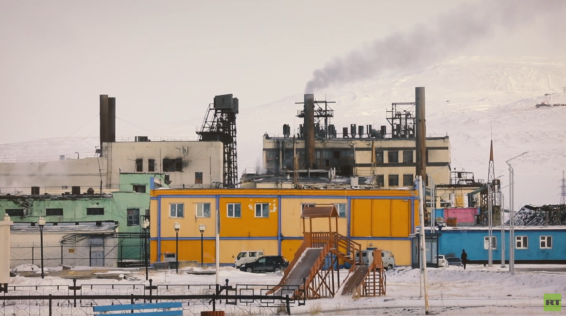 Trước đây, người dân địa phương chủ yếu dựa vào than đá để sưởi ấm.