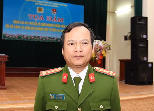 Đại tá Võ Tuấn Dũng đột tử tại phòng làm việc sáng nay.