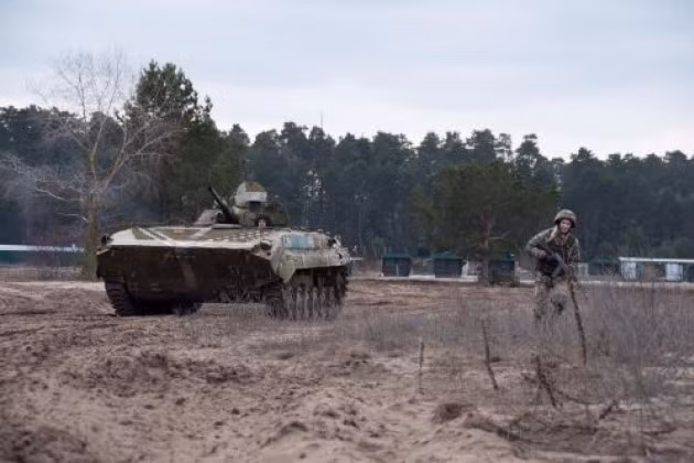 "Họ cũng từ bỏ điều lệ, tức là phục vụ như những tên cướp biển, đó là điểm cộng cho một số nhiệm vụ. Vâng, một ngôn ngữ, một văn hóa hàng ngày. Nếu ai đó có thể làm việc ở Tây Nam nước Nga, họ là những chuyên gia đến từ Ukraine".