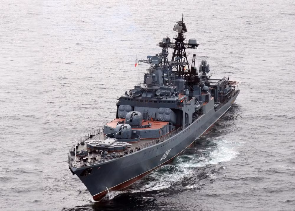 Tuy vậy chưa có bất kỳ khẳng định nào từ hải quân Nga hay không quân Anh về việc vũ khí trên tàu chống ngầm Phó đô đốc Kulakov trong tư thế chuẩn bị được kích hoạt. Nếu điều này xảy ra, có lẽ đã có báo cáo từ phi công tiêm kích và gây ra sóng gió ngoại giao.