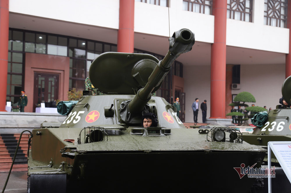 Bo doi xe tang, xe boc thep manh nhat Viet Nam tu hoi trong ngay dac biet-Hinh-12