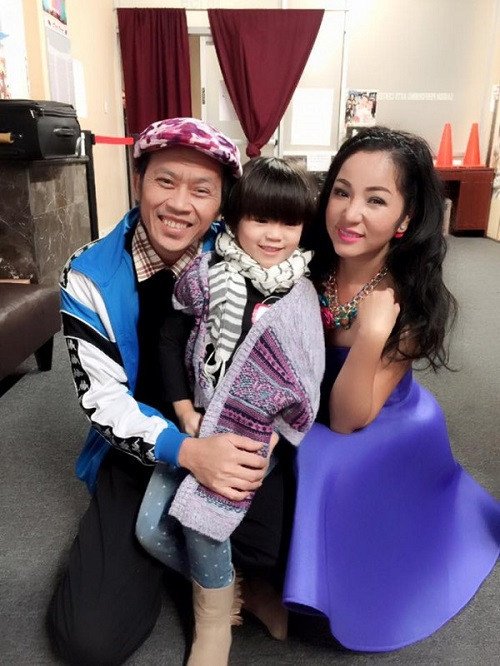 Hoai Linh “noi loi cay dang” khi Thuy Nga den nha tho To 100 ty lay loc-Hinh-3