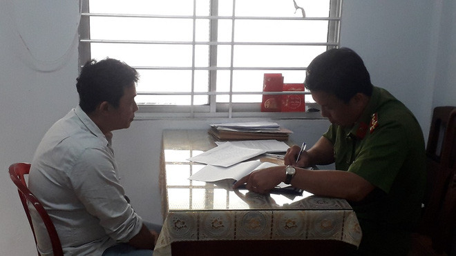 Teo Gau chi huy dan em the nao... tra tan nguoi toi gay 2 tay, chan?