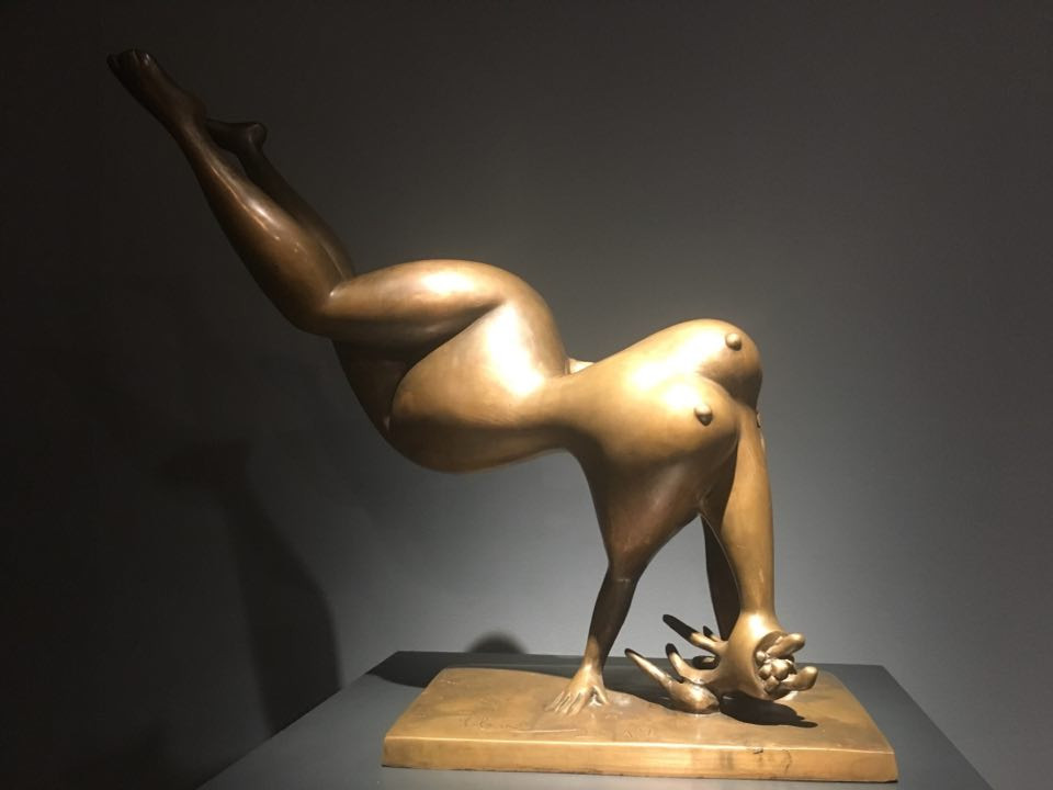 Một số tác phẩm được trưng bày tại buổi họp báo. Triển lãm "Nesuke": Nghệ thuật điêu khắc gỗ đương đại. (Nguồn: VTC1)