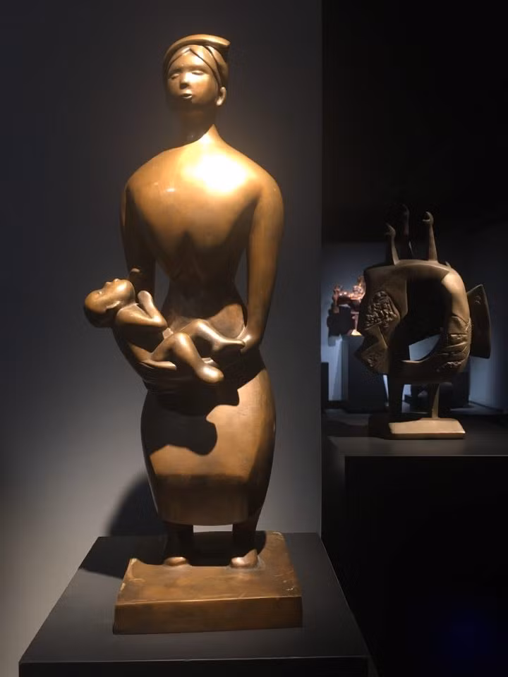 Phát biểu tại buổi họp báo, bà Luneta Phan - Giám đốc nghệ thuật của Lunet Art nhấn mạnh, thông qua qua triển lãm “Chân dung nghệ sỹ - Nhà điêu khắc Tạ Quang Bạo” gửi thông điệp hướng đến là để đạt được nghệ thuật đỉnh cao, bản thân người nghệ sĩ phải không ngừng nghỉ sáng tạo trong lao động nghệ thuật, bên cạnh một cộng đồng yêu nghệ thuật lành mạnh và trong sáng".