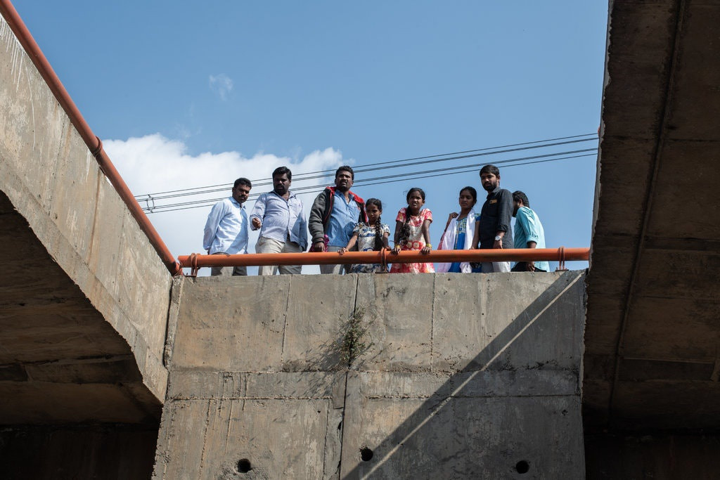 La lung cach phan ung cua nguoi dan khi nhom hiep dam, dot xac bac si bi ban chet