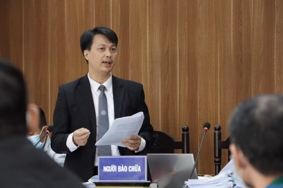 Bao hanh be gai o TP HCM tu vong: 