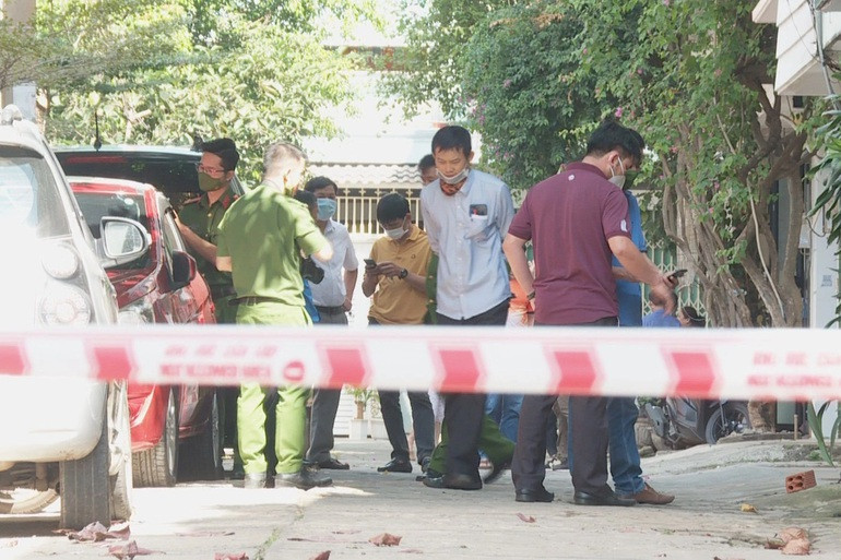 Dak Lak: Phat hien nguoi phu nu hap hoi ben duong voi nhieu vet thuong
