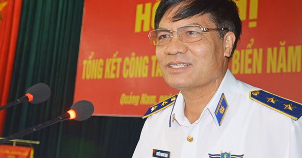  Trung tướng Nguyễn Quang Đạm - Nguyên Tư lệnh Cảnh sát biển Việt Nam bị kỷ luật cảnh cáo.