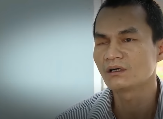 Ý định giết bà Đào cướp tài sản nung nấu từ lâu trong tâm trí Hưng. Bà Đào sống đơn độc cứ khoảng 3h sáng hàng ngày bà Đào điều khiển xe gắn máy ra lò mổ để nhận thịt heo đem ra chợ bán nên dễ gây án. Khi nắm rõ được hoạt động của nạn nhân, ngày 23/3/2018, y quyết định thực hiện hành vi tàn độc.