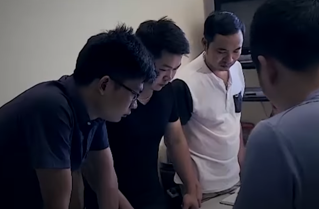 Từ thông tin lái xe taxi cung cấp, khi trả tiền đối tượng có rất nhiều tiền gồm các mệnh giá khác nhau chủ yếu là tiền lẻ kết hợp với nguồn tin trinh sát kỹ thuật của PC45, Công an tỉnh Hải Dương, Công an huyện Thanh Hà xác định đây là hai đối tượng gây ra vụ án.