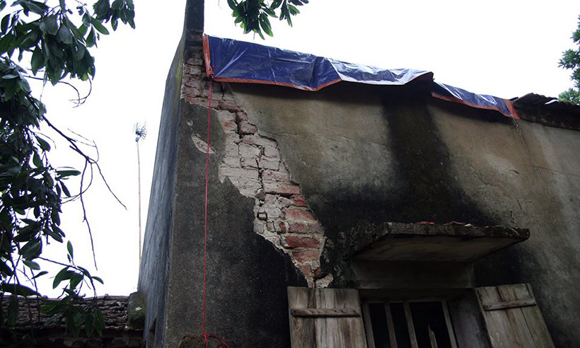 Buồn lòng hơn khi mọi người biết được gia cảnh đáng thương của nạn nhân. Nạn nhân mất đi để lại đứa con trai - Nguyễn Việt Nam mới được 45 ngày tuổi khát sữa mẹ và 2 con gái riêng của chồng là anh Nguyễn Công Bằng (33 tuổi).