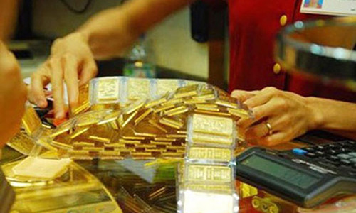 Có tới 41% chuyên gia cho rằng giá vàng sẽ giảm, tỷ lệ ủng hộ giá vàng tăng chỉ ở mức 35%.