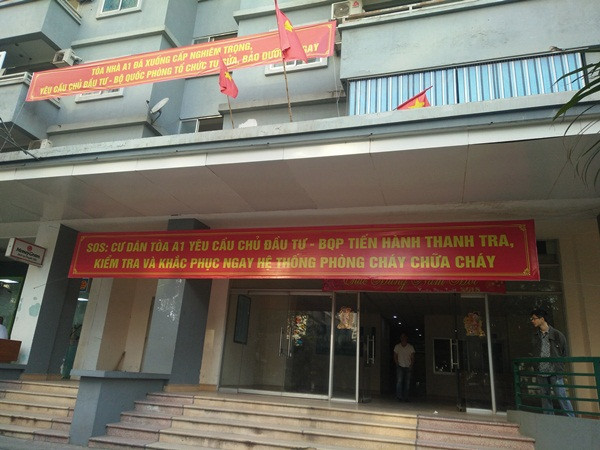 Dan nha A1 treo bang ron doi quyen loi sau vu chay: Chu dau tu noi gi?-Hinh-3