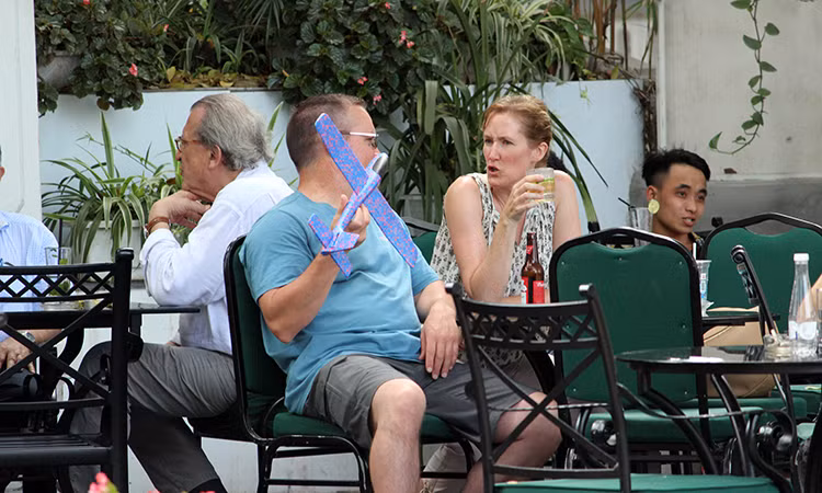 Hầu hết các du khách quốc tế đều chia sẻ, con người Việt Nam rất thân thiện, dễ mến.