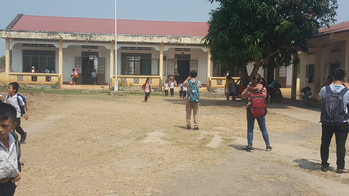 Phân viện trường tiểu học Nguyễn Du, nơi xảy ra sự việc thầy giáo bị "tố" đấm vào mặt học sinh. Nguồn Người Đưa Tin. Phân viện trường tiểu học Nguyễn Du, nơi xảy ra sự việc thầy giáo bị "tố" đấm vào mặt học sinh. Nguồn Người Đưa Tin.