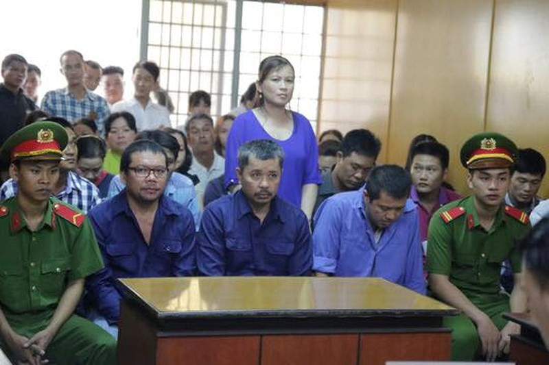 Quang cảnh phiên tòa xử vụ logo xe "vua". Ảnh: HY