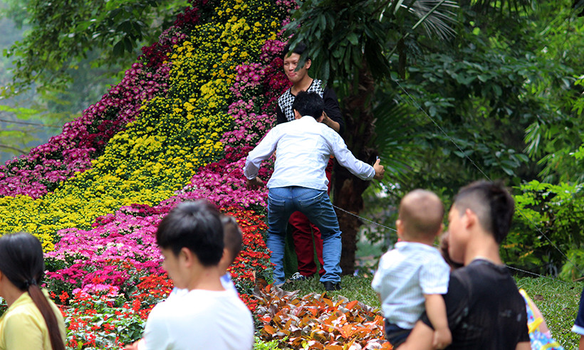 Hình ảnh vô cùng phản cảm.