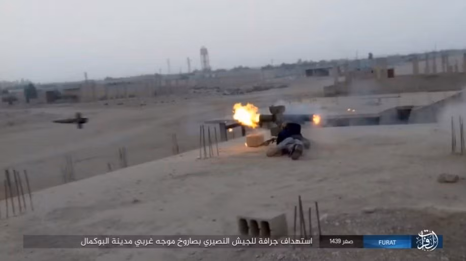 Anh nong hoi phien quan IS tu thu trong thanh pho Albu Kamal-Hinh-6