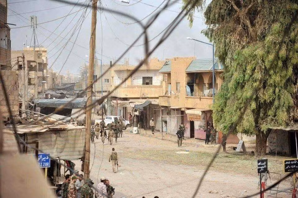 Dot nhap thanh pho chien luoc Albu Kamal sach bong IS-Hinh-3