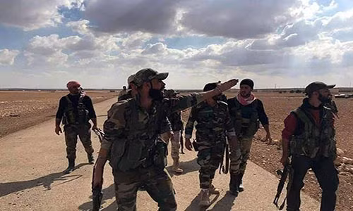 Một số nguồn tin của chính phủ tiết lộ, quân đội Syria có thể sẽ mở cuộc tấn công quy mô lớn nhằm vào thị trấn Abu al-Dhuhur hiện vẫn bị nhóm phiến quân HTS chiếm đóng. Ảnh: FNA.