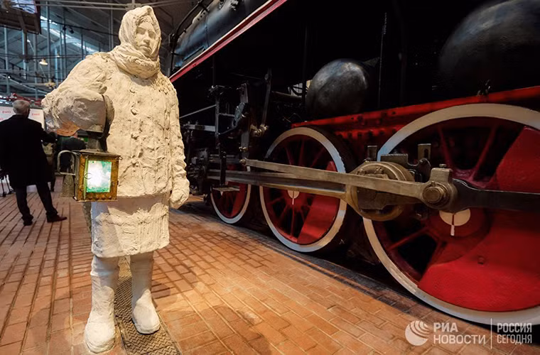 Ky thu bao tang dau may xe lua lon nhat chau Au-Hinh-2