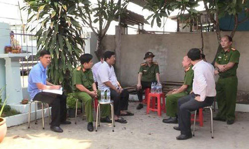 Tham sat o Binh Duong: Bang hoang phat hien me, em gai, con gai tu vong-Hinh-2