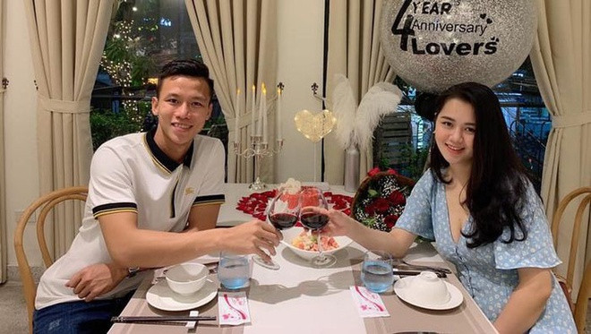 Hoi vo cau thu, hot girl khong song chung voi me chong sau khi ket hon-Hinh-9