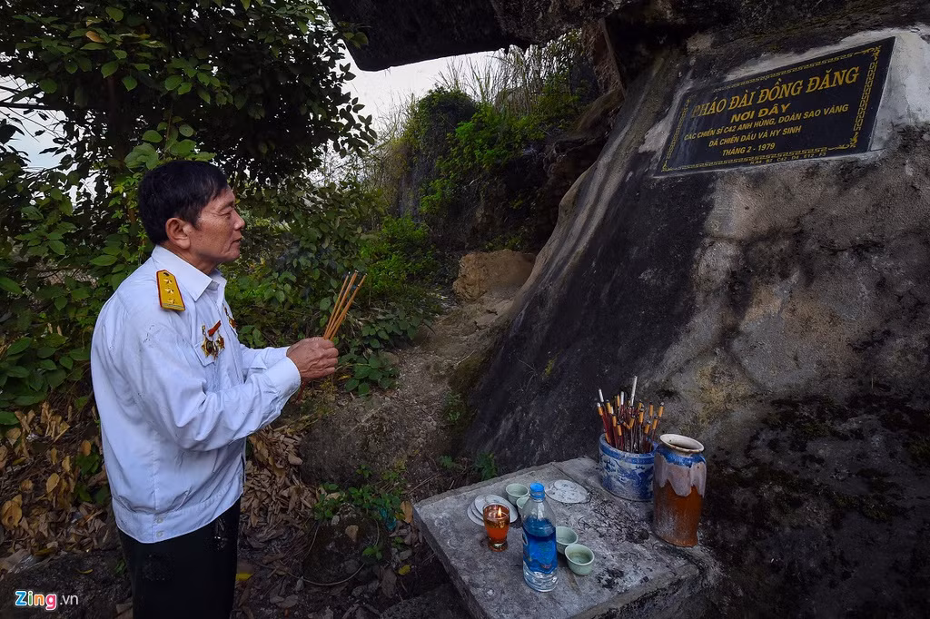 Trong cuộc chiến kéo dài chưa đầy nửa tháng đầu năm 1979, khoảng 19.000 quân Trung Quốc bị loại khỏi vòng chiến ở mặt trận Lạng Sơn. Quân địch phải rút về nước để không phải hứng chịu thêm tổn thất. Để lập nên chiến công này, Sư đoàn 3 Sao Vàng hy sinh và bị thương gần 1.500 người; Sư đoàn 337 hy sinh 650 người; Sư đoàn 338 hy sinh 260 người... 20 cá nhân và 14 đơn vị được phong tặng danh hiệu Anh hùng Lực lượng vũ trang Nhân dân. Sự thật về cuộc chiến chống Trung Quốc xâm lược 1979. (Nguồn: VTC16)