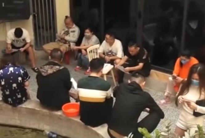 15 khach Trung Quoc o nhieu ngay, khach san khong khai bao