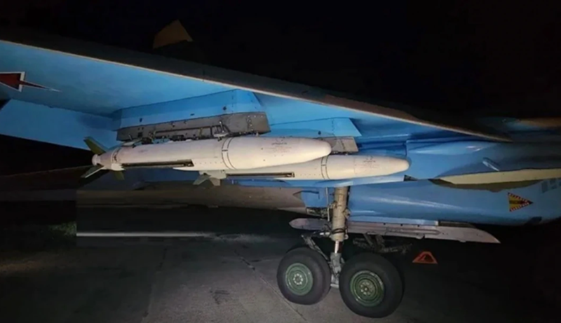 Nếu không bị bắn hạ, máy bay không người lái “Hunter” có độ nhạy cao có thể rơi vào tình trạng bán nguyên vẹn tại khu vực do Ukraine kiểm soát, nguy cơ rò rỉ công nghệ là rất cao.