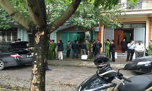 Vu truong Cong an TP. Phu Ly bi ban: Co 2 nghi can