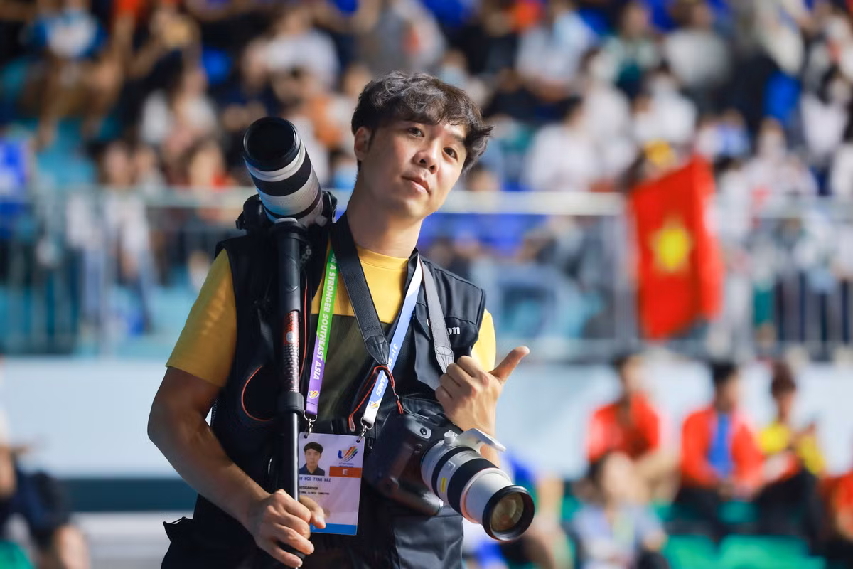 Nha bao, travel bloger Ngo Tran Hai An: “De khoanh khac cham vao trai tim”