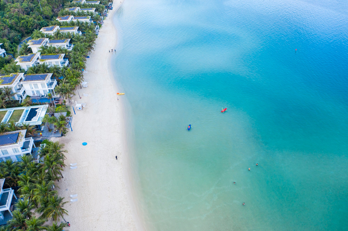Hon Thom va xu huong di cu ra dao de so huu ngoi nha thu hai