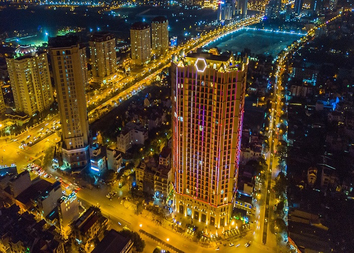 Diem sang dau tu bat dong san khu vuc Tay Ho Tay