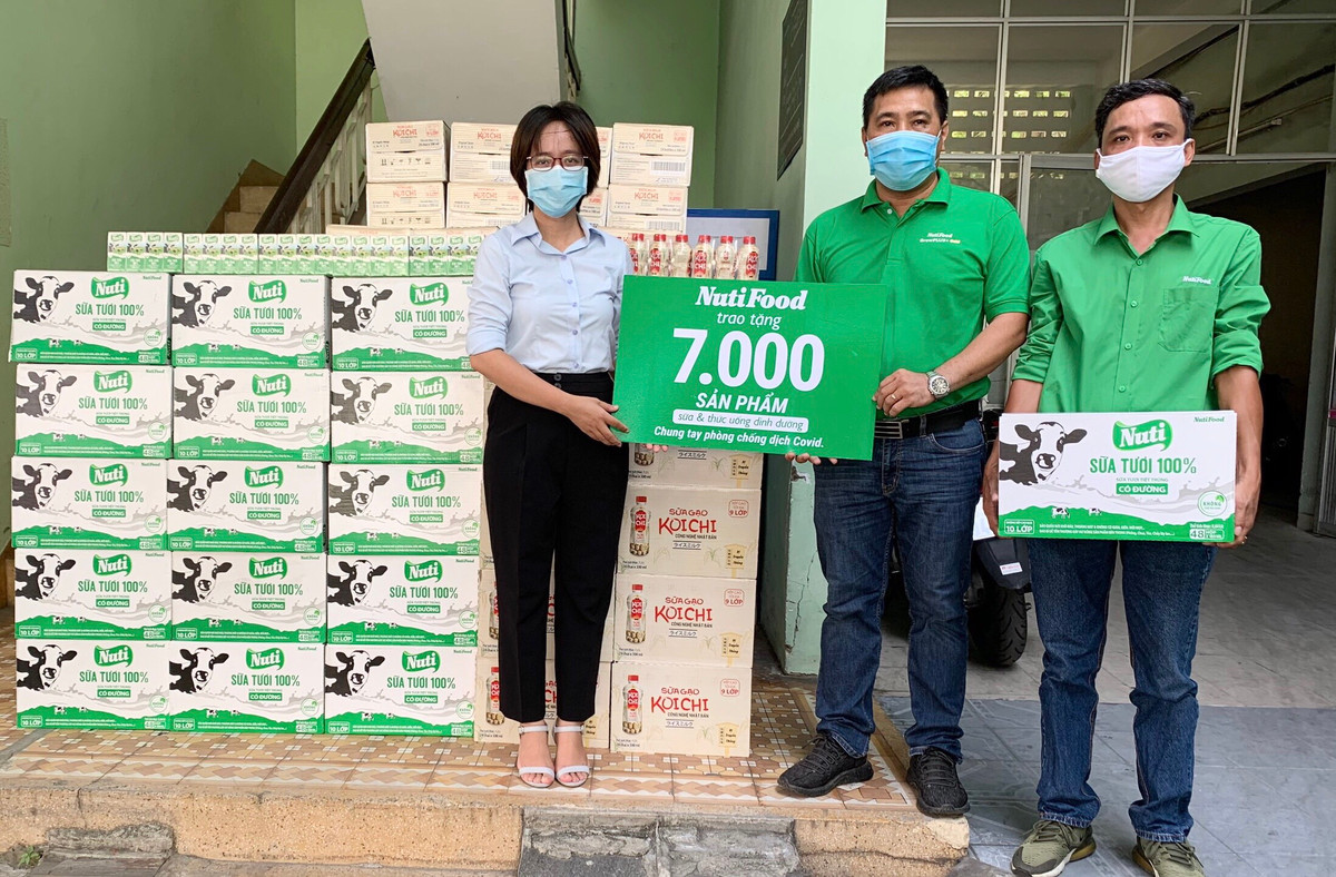 NutiFood tang 7.000 san pham cho 3 benh vien tai Da Nang
