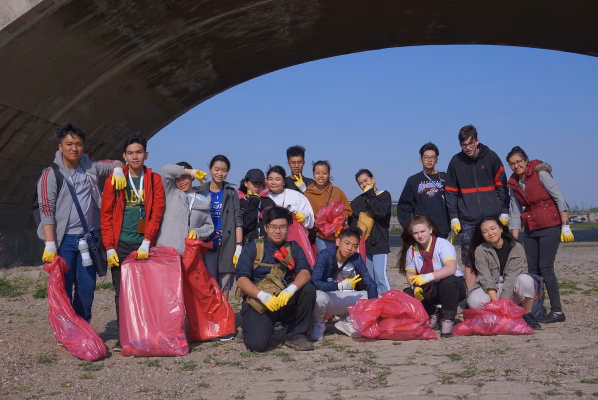 Hoc tro Dong Thap gianh hoc bong cua VinUni tu cau tra loi khong giong ai-Hinh-2