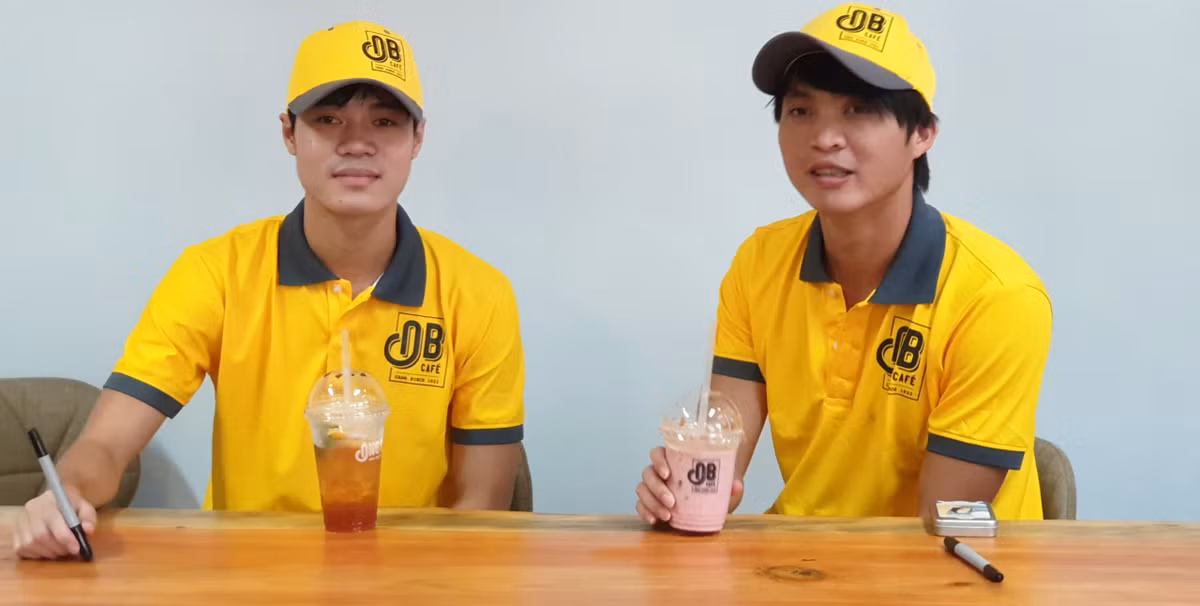 Ca phe Ong Bau den voi sinh vien-Hinh-6