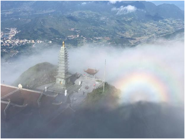 Don xuan khac la giua non ngan Tay Bac-Hinh-7