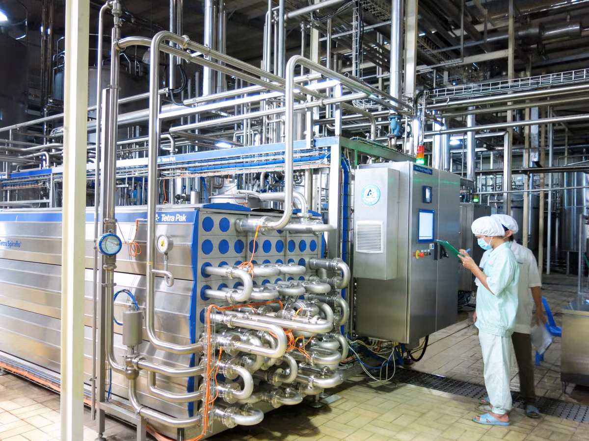 NutiFood “xanh” hoa nha may, phat trien ben vung-Hinh-2