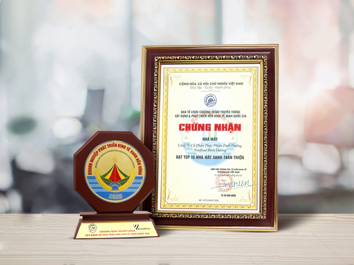 NutiFood “xanh” hoa nha may, phat trien ben vung