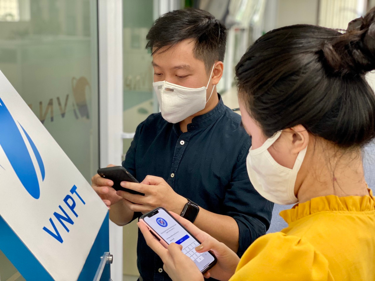 VNPT tang ngay 5GB data cho nguoi tai Bluezone-Hinh-2