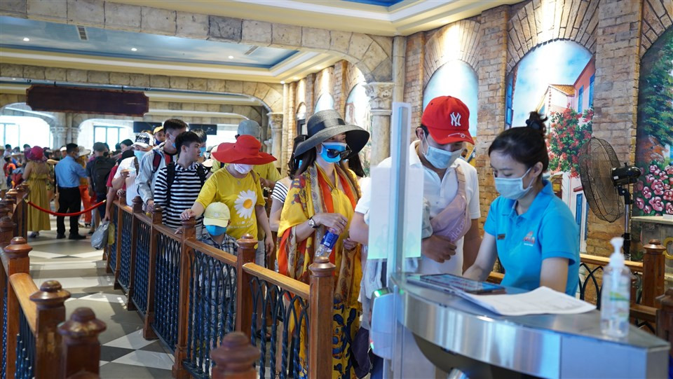 Nhieu diem den don khach tro lai, du lich noi dia am dan-Hinh-5