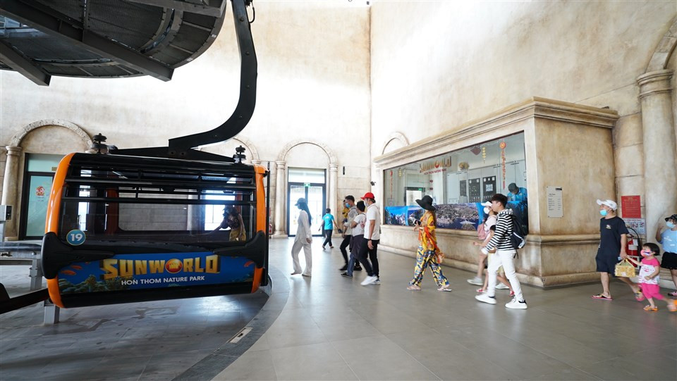 Nhieu diem den don khach tro lai, du lich noi dia am dan-Hinh-4