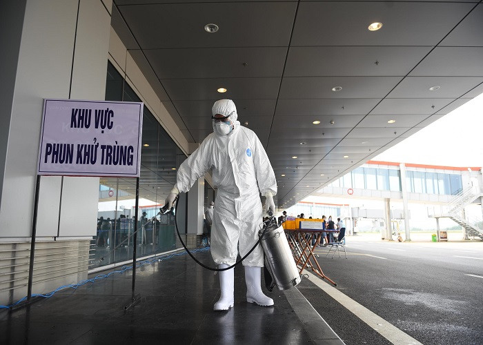 San bay Van Don don hon 500 nguoi Viet tu vung dich ve theo quy trinh dac biet-Hinh-3