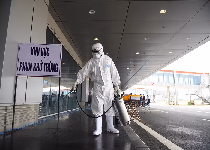 San bay Van Don don hon 500 nguoi Viet tu vung dich ve theo quy trinh dac biet-Hinh-3