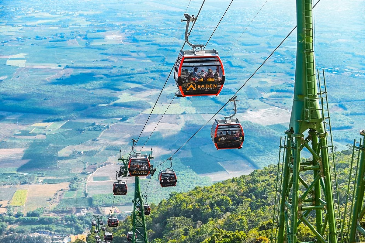 Hanh huong xuyen Viet dung bo qua Tay Ninh-Hinh-2